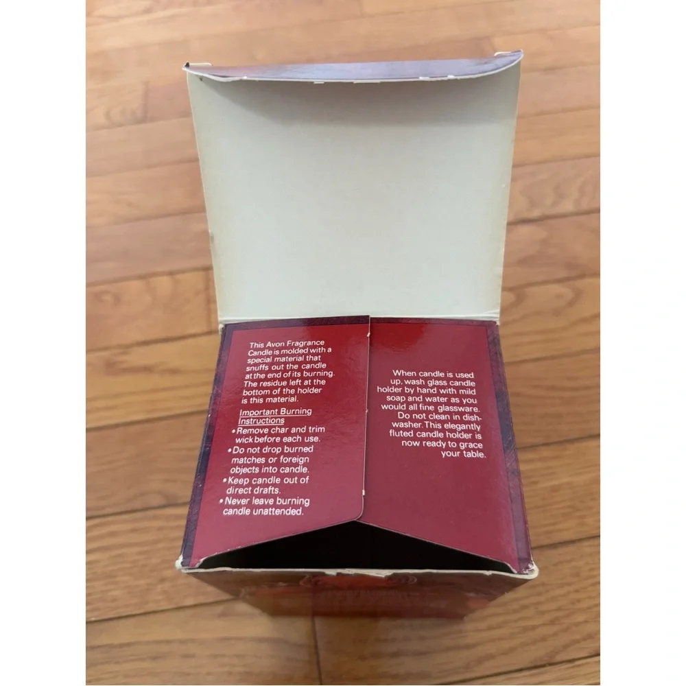 Avon Vintage 1980 Sparkling Swirl Clearfire Transparent Fragrance Candle - NIB